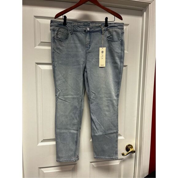 Laurie Felt Silky Denim Easy Skinny Jeans sz 1XP NWT - Picture 2 of 12